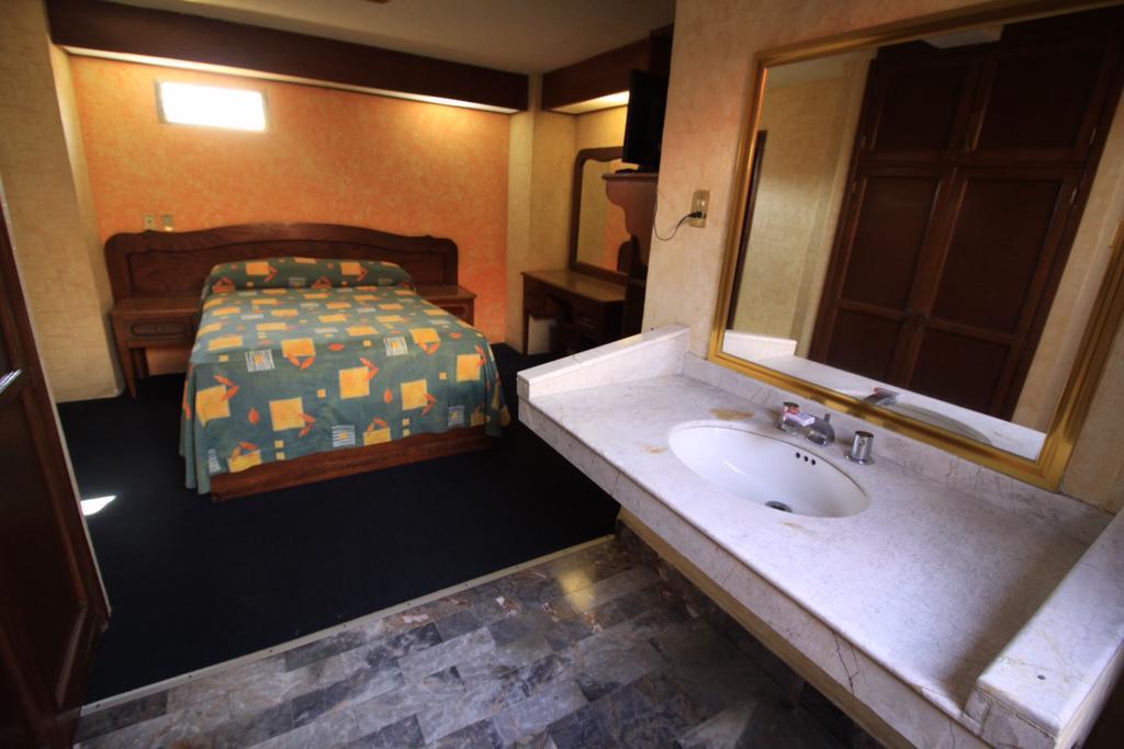 Hotel Isabel I Oaxaca Экстерьер фото